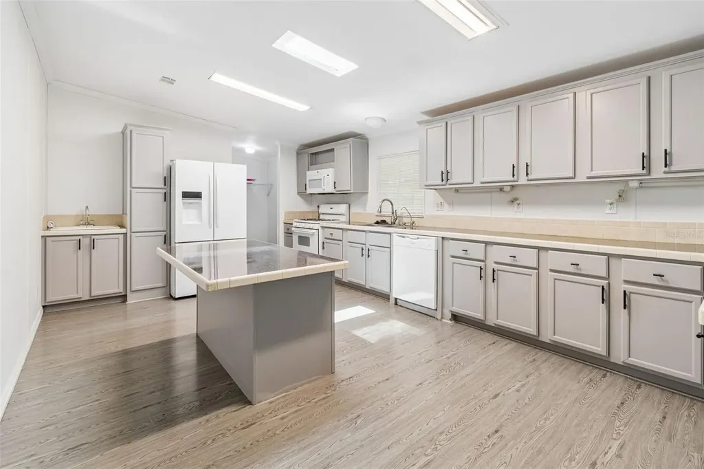 3724 Tack Drive Wesley Chapel FL 33543