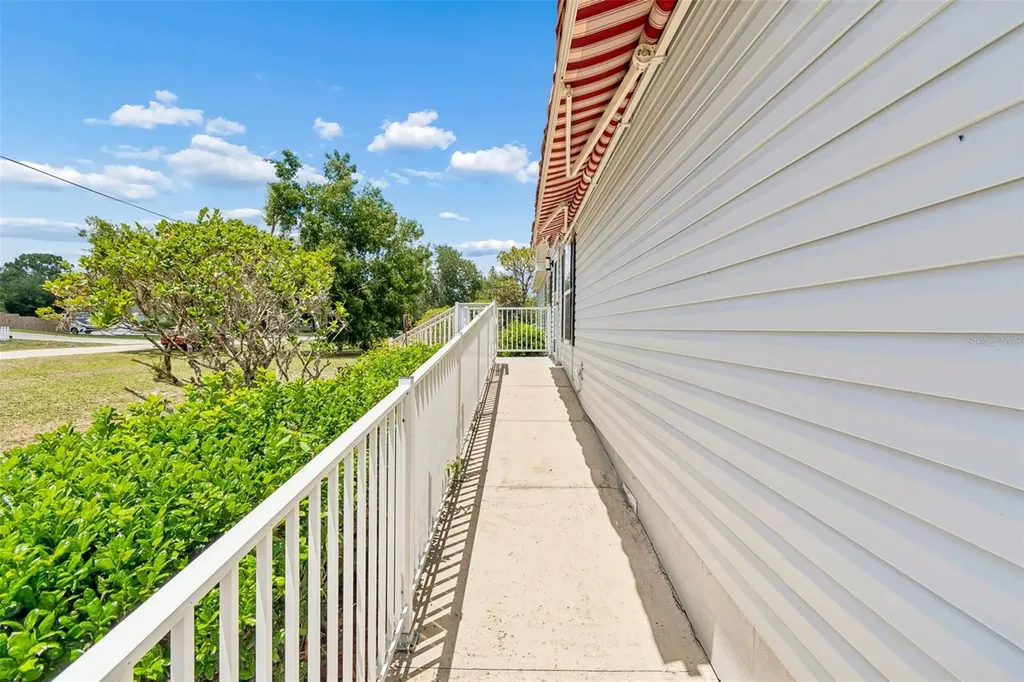 3724 Tack Drive Wesley Chapel FL 33543