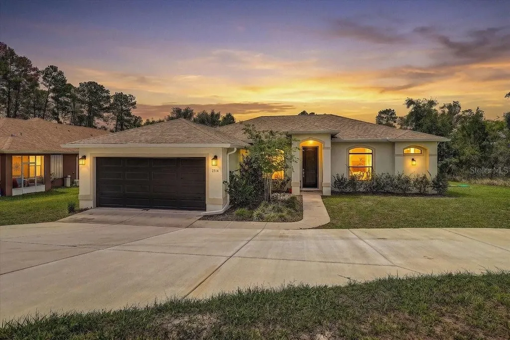 7314 Madrid Road Weeki Wachee FL 34613