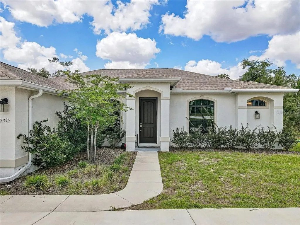 7314 Madrid Road Weeki Wachee FL 34613