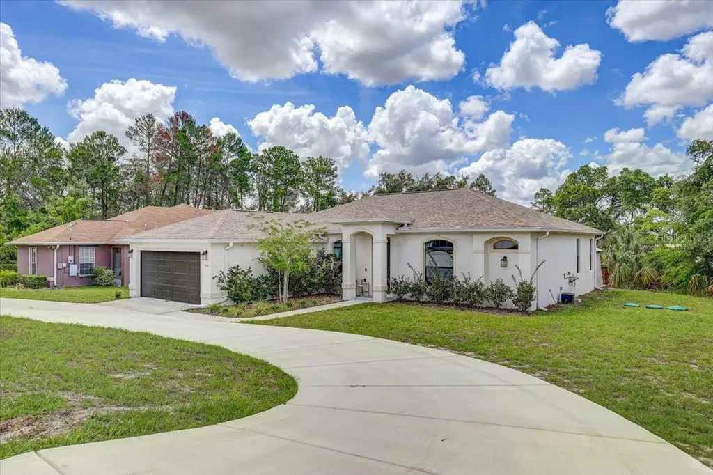 7314 Madrid Road Weeki Wachee FL 34613