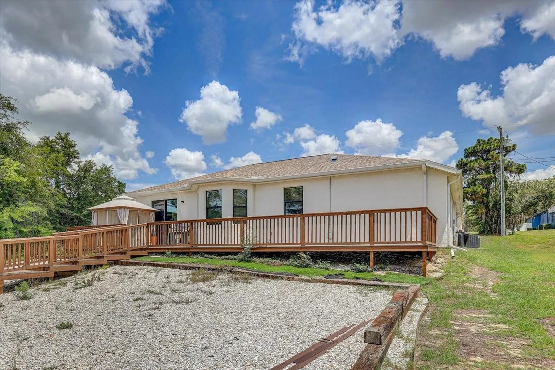 7314 Madrid Road Weeki Wachee FL 34613