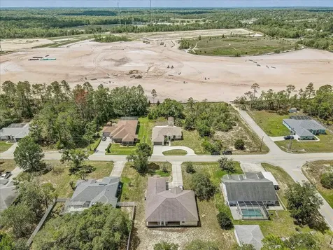 7314 Madrid Road Weeki Wachee FL 34613