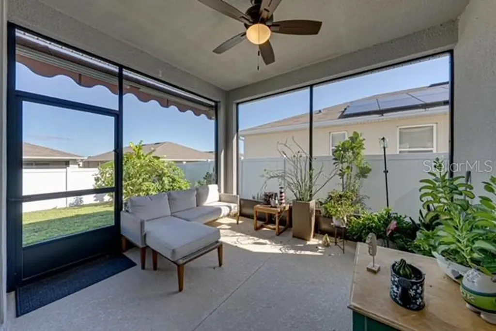 295 Lake Smart Circle Winter Haven FL 33881