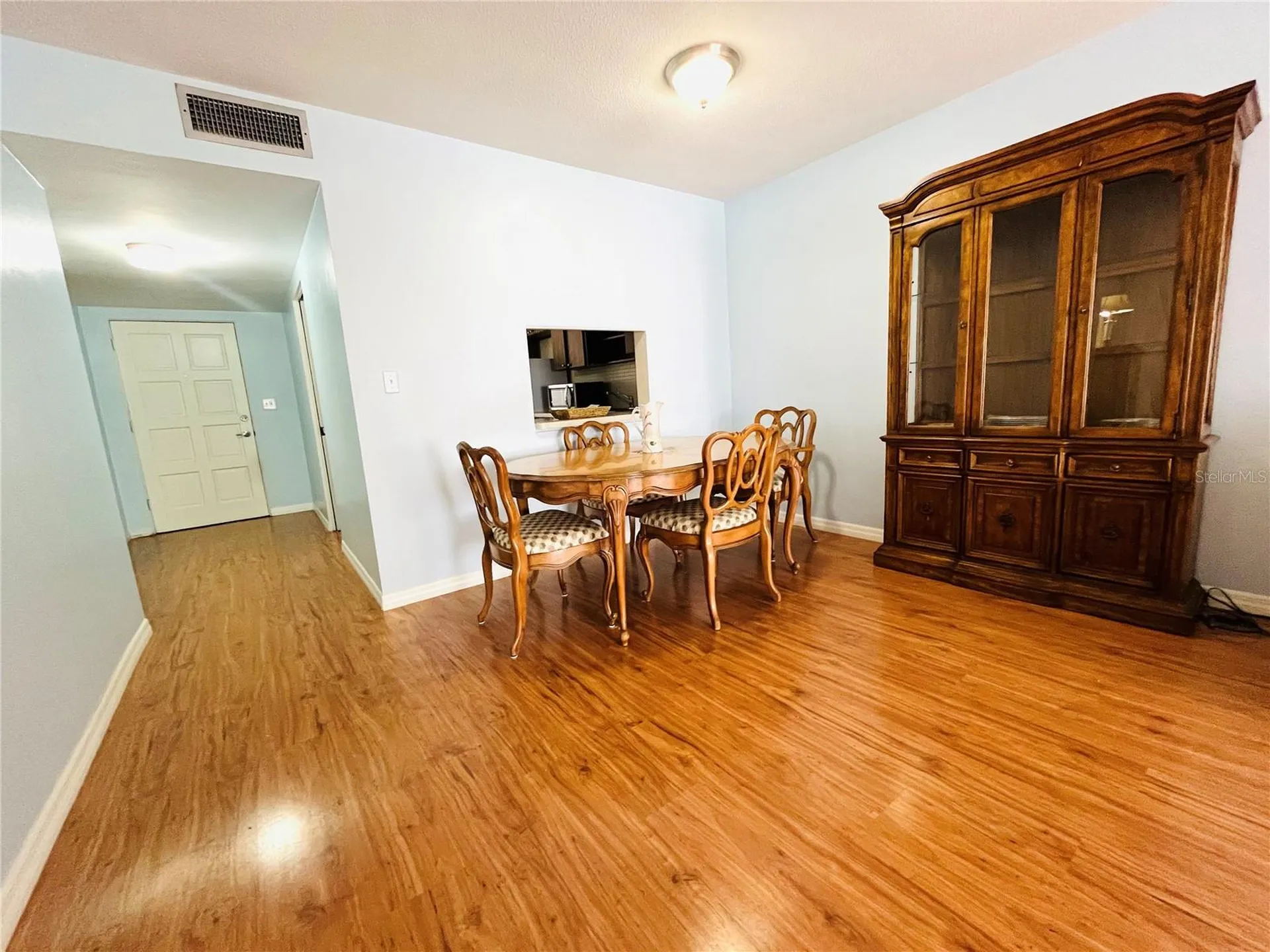 8651 10th Street N St Petersburg FL 33702