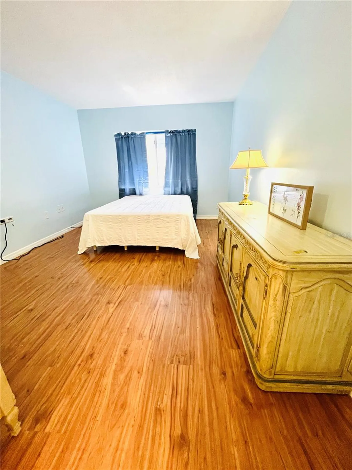 8651 10th Street N St Petersburg FL 33702