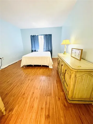 8651 10th Street N St Petersburg FL 33702