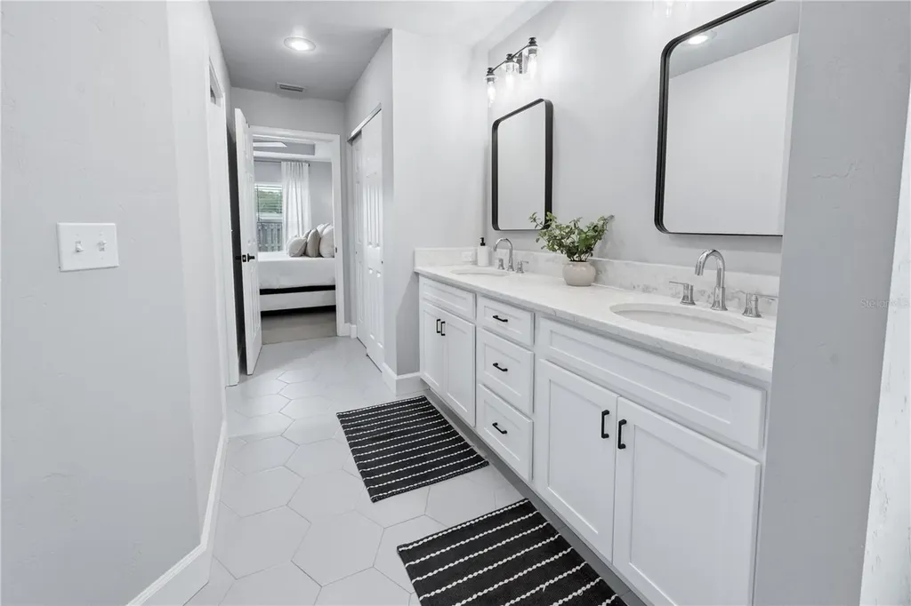 16060 NW 123rd Avenue Alachua FL 32615