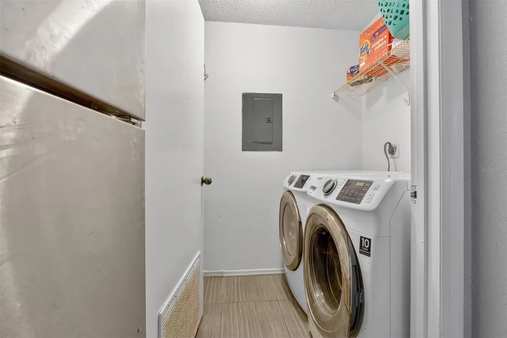 3705 SW 27th Street Gainesville FL 32608