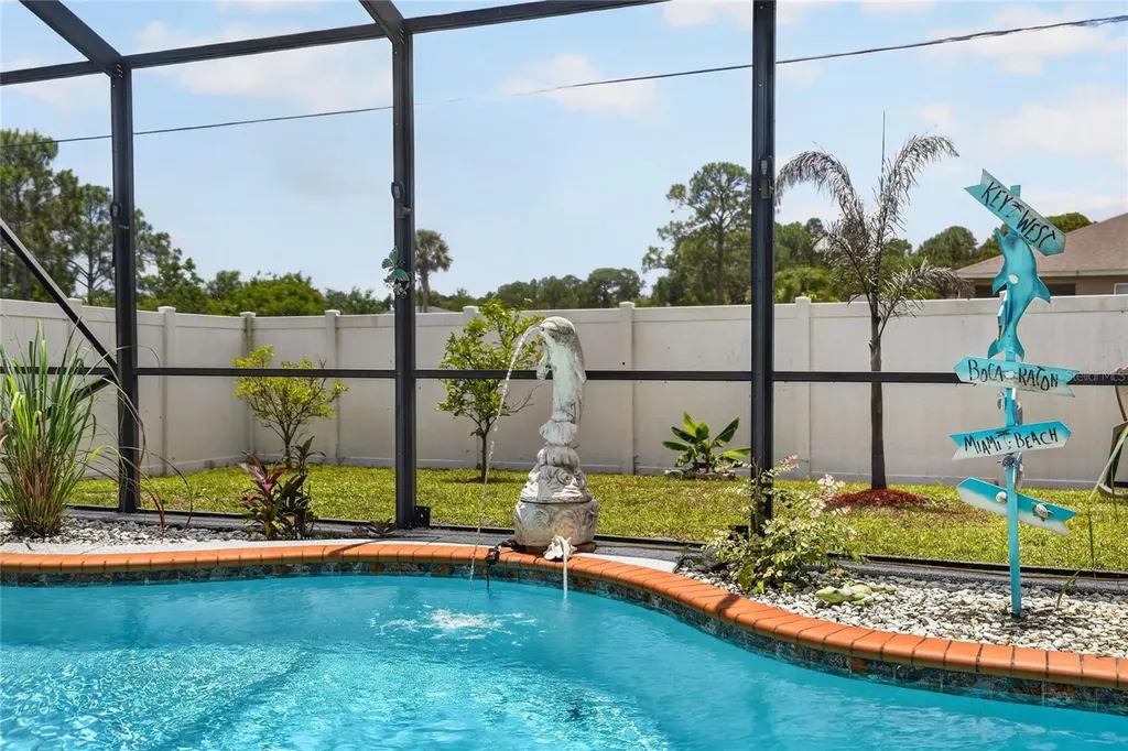 2020 Thisbe Avenue SE Palm Bay FL 32909
