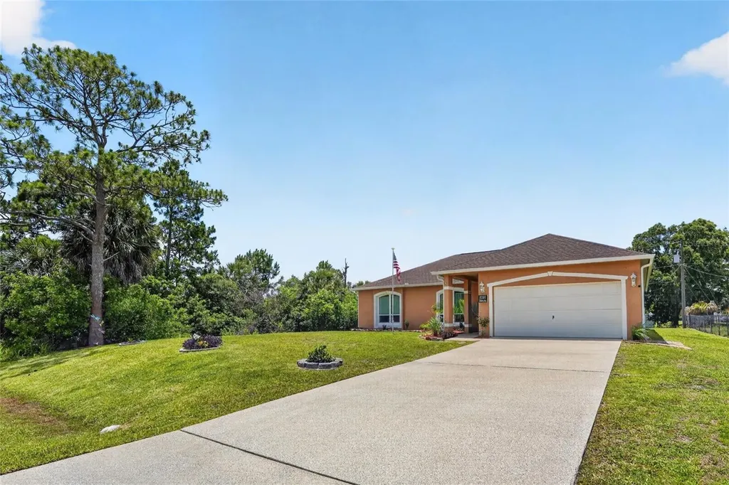 2020 Thisbe Avenue SE Palm Bay FL 32909
