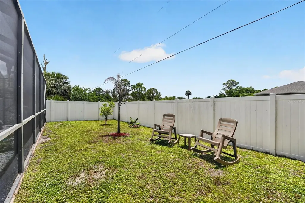 2020 Thisbe Avenue SE Palm Bay FL 32909