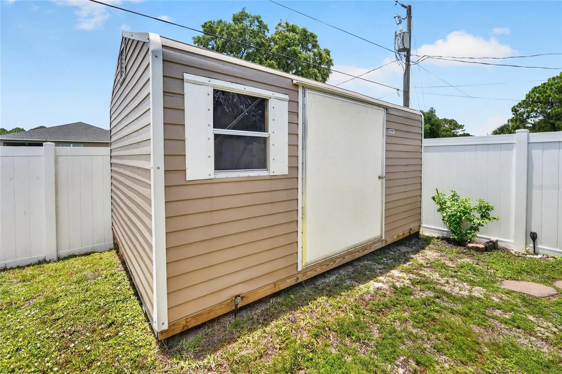 2020 Thisbe Avenue SE Palm Bay FL 32909