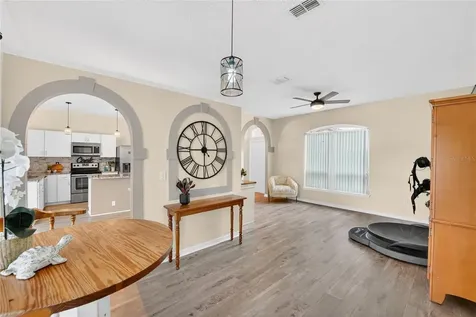 2020 Thisbe Avenue SE Palm Bay FL 32909