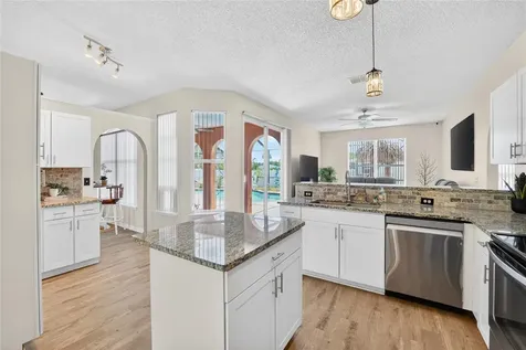 2020 Thisbe Avenue SE Palm Bay FL 32909