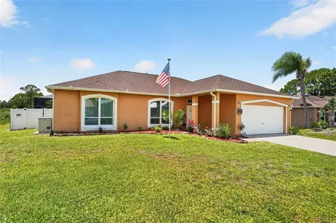 2020 Thisbe Avenue SE Palm Bay FL 32909