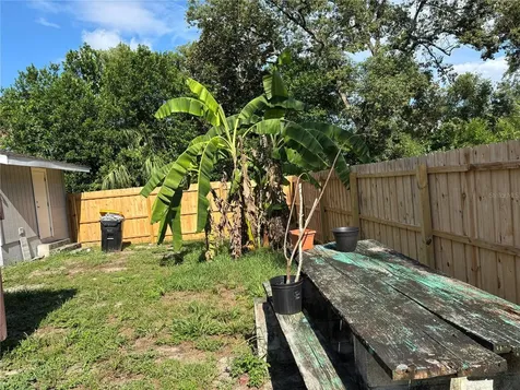 320 W Graves Avenue Orange City FL 32763