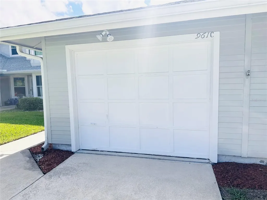 961 S Lakewood Terrace Port Orange FL 32127