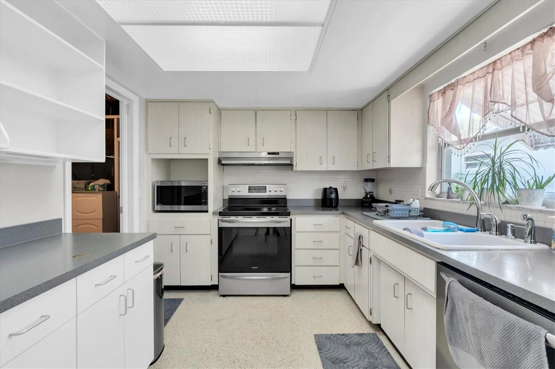 1936 Nugget Drive Clearwater FL 33755