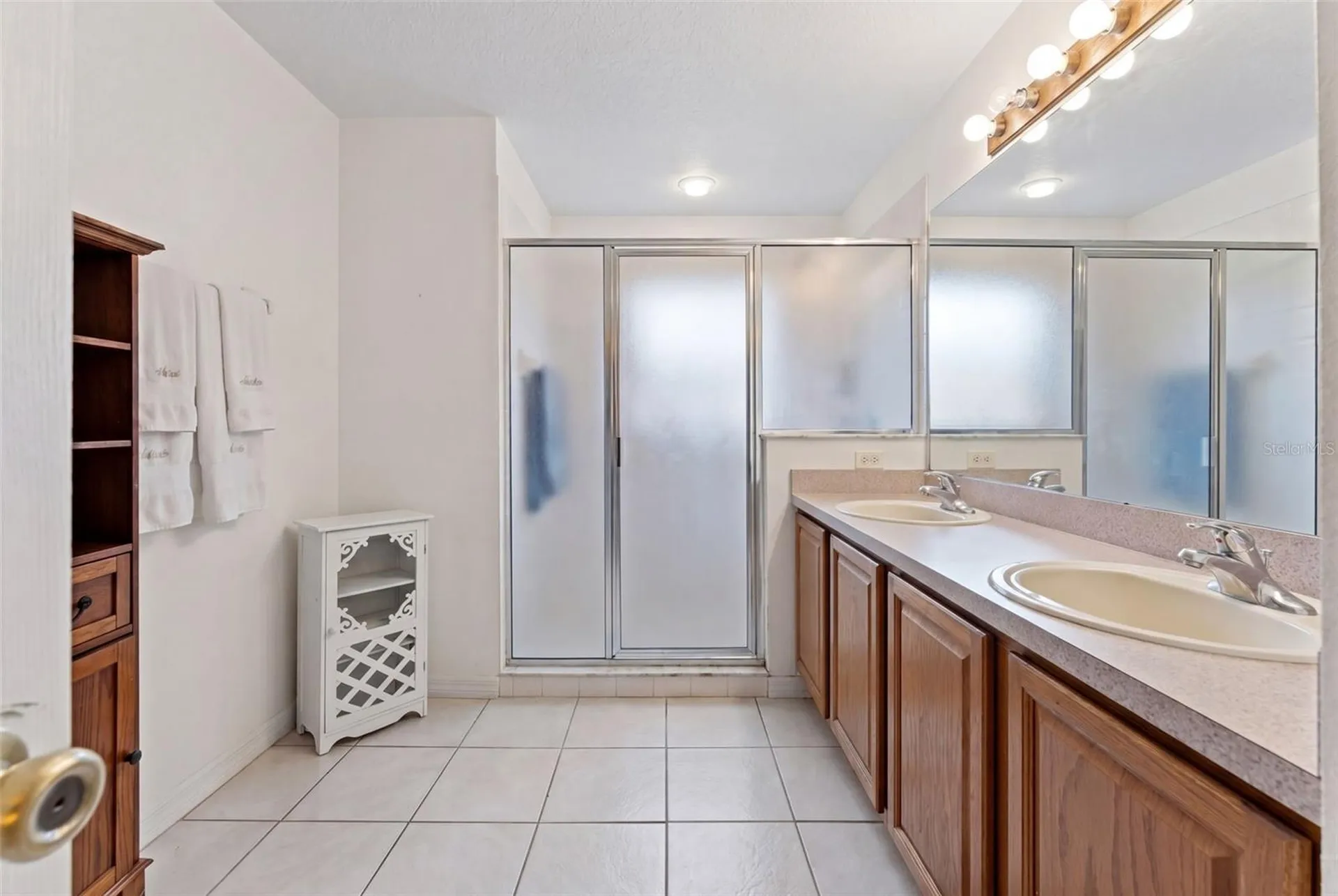 2127 Ruche Court Orlando FL 32817