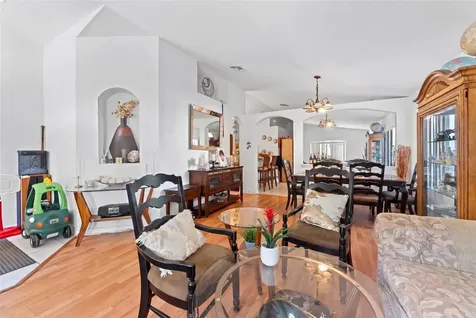2127 Ruche Court Orlando FL 32817