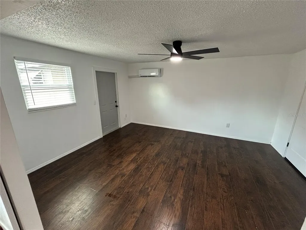 4720 7th Avenue N St Petersburg FL 33713