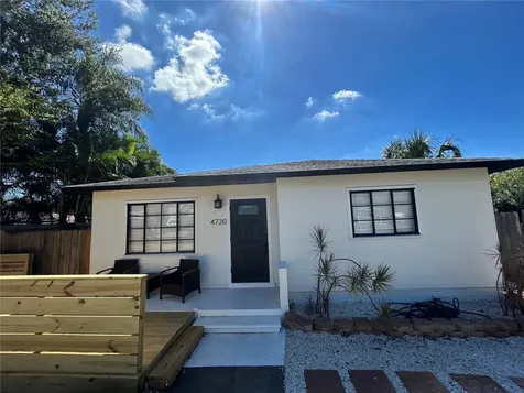 4720 7TH Avenue N St Petersburg FL 33713