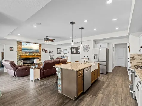 11051 Mirage Avenue Weeki Wachee FL 34614