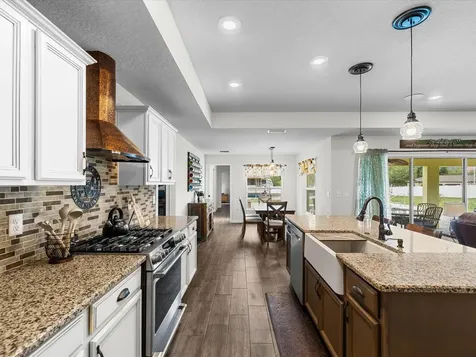 11051 Mirage Avenue Weeki Wachee FL 34614