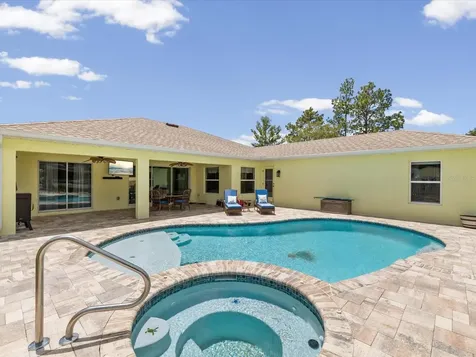 11051 Mirage Avenue Weeki Wachee FL 34614