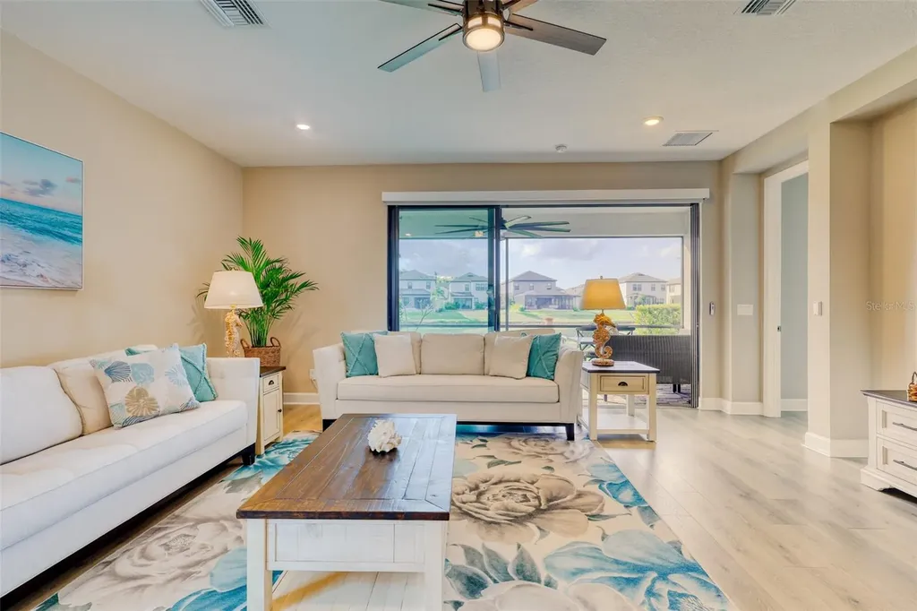 6374 Grandview Hill Court Bradenton FL 34203