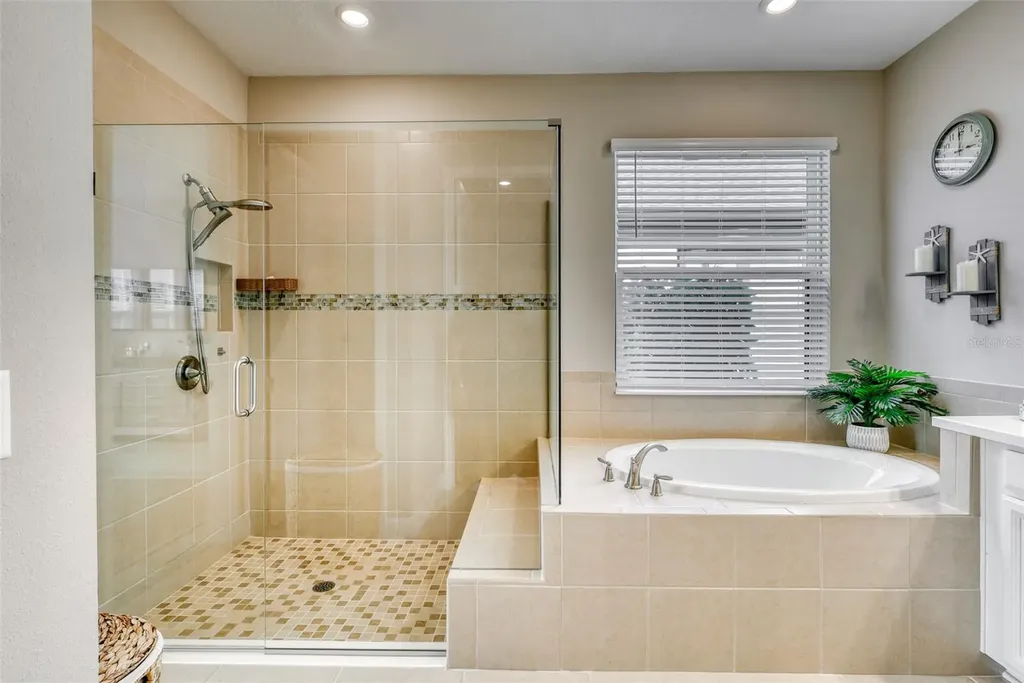 6374 Grandview Hill Court Bradenton FL 34203