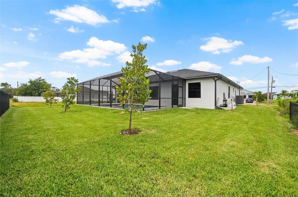 503 SW 26th Avenue Cape Coral FL 33991