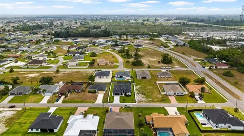 503 SW 26th Avenue Cape Coral FL 33991