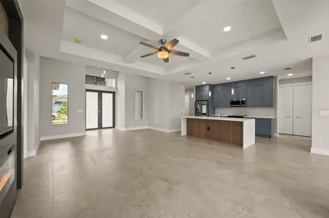 503 SW 26th Avenue Cape Coral FL 33991