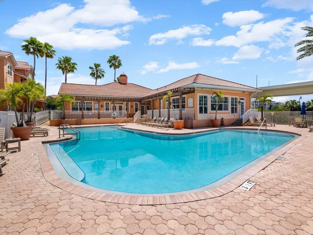 5000 Culbreath Key Way Tampa FL 33611