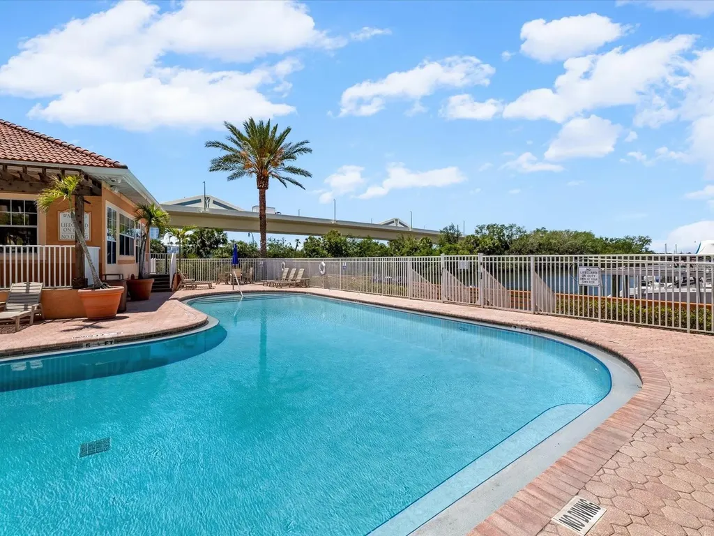 5000 Culbreath Key Way Tampa FL 33611