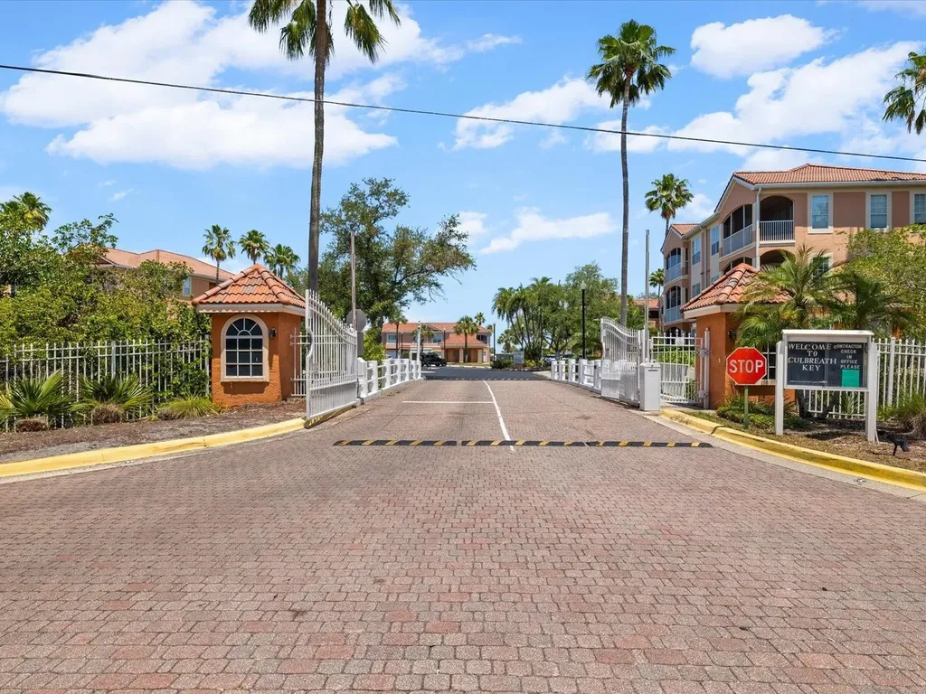 5000 Culbreath Key Way Tampa FL 33611