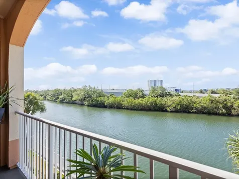 5000 Culbreath Key Way Tampa FL 33611