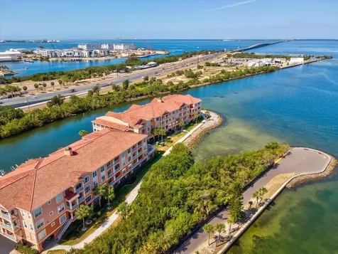 5000 Culbreath Key Way Tampa FL 33611