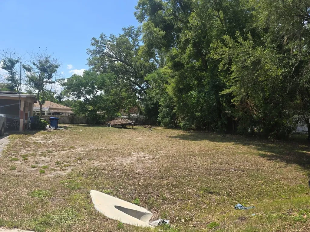 8324 Dawn Drive Orlando FL 32809
