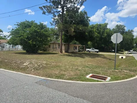 8324 Dawn Drive Orlando FL 32809