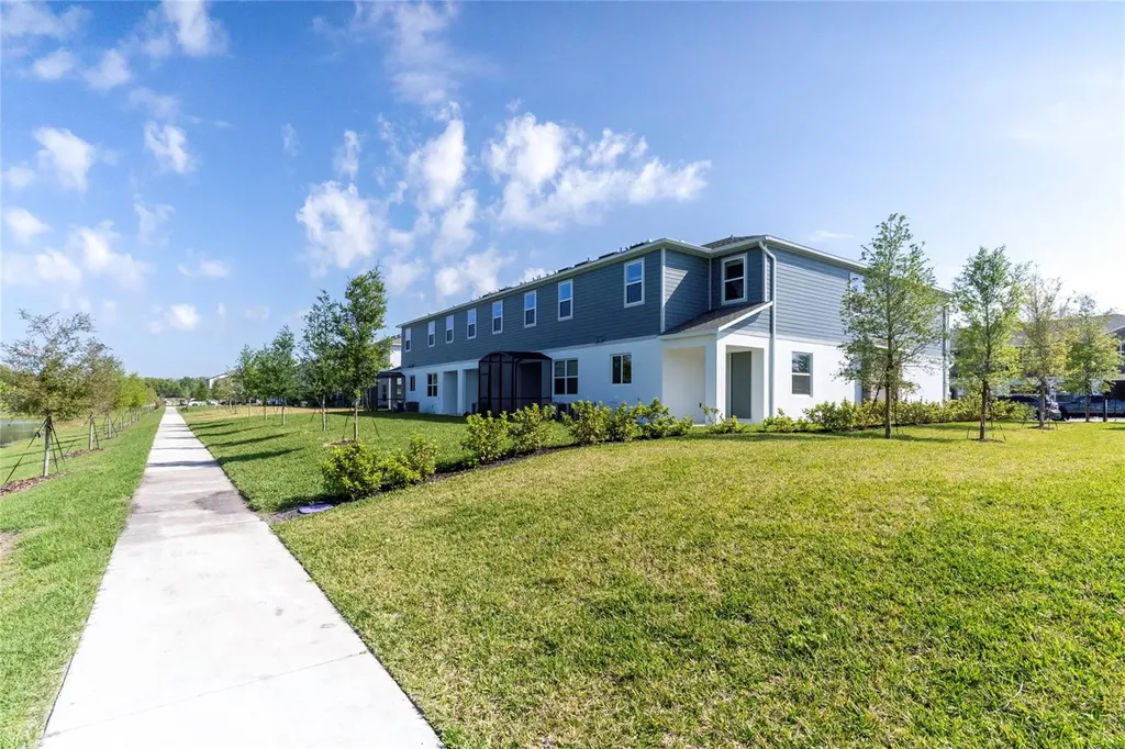 4358 Campsite Loop Orlando FL 32824