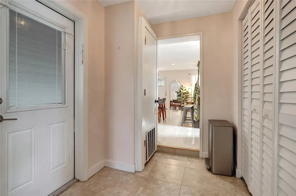 4012 12th Avenue N St Petersburg FL 33713