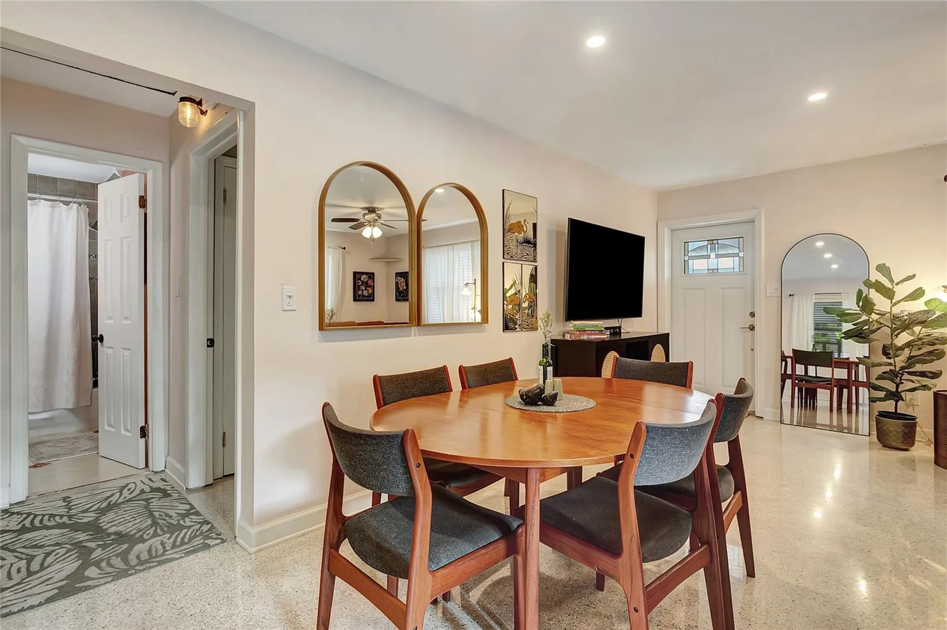 4012 12th Avenue N St Petersburg FL 33713