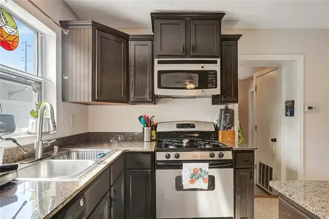 4012 12th Avenue N St Petersburg FL 33713