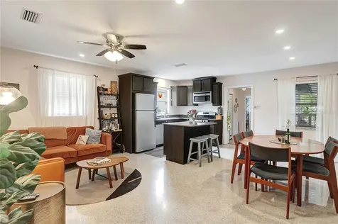 4012 12th Avenue N St Petersburg FL 33713