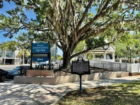 2853 NE 104th Terrace Silver Springs FL 34488