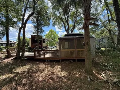 2853 NE 104th Terrace Silver Springs FL 34488
