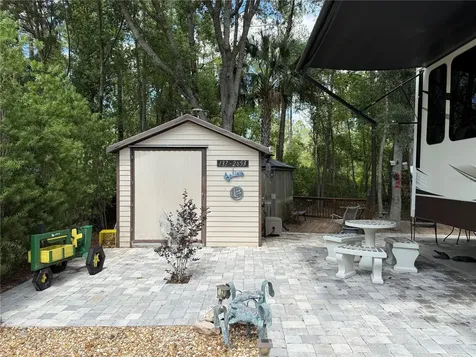 2853 NE 104th Terrace Silver Springs FL 34488
